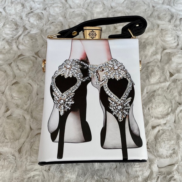 Handbags - Retro Design Hand Tote w/Shoulder Chain